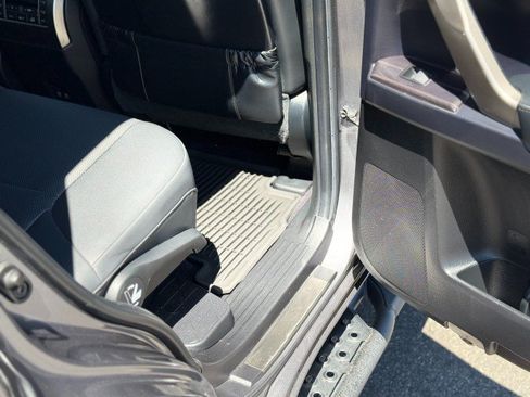 Used 2021 Lexus GX 460 Premium AWD/4WD image 43