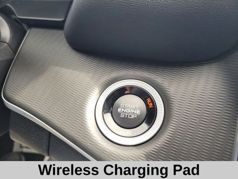 New 2025 Jeep Grand Cherokee Altitude image 13