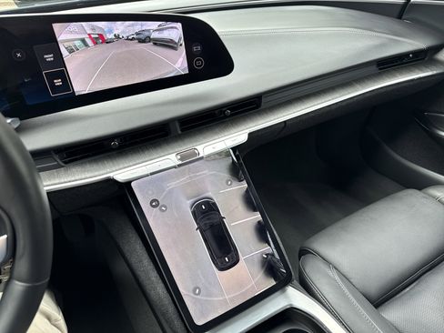 Used 2024 Lucid Air Touring AWD/4WD image 27