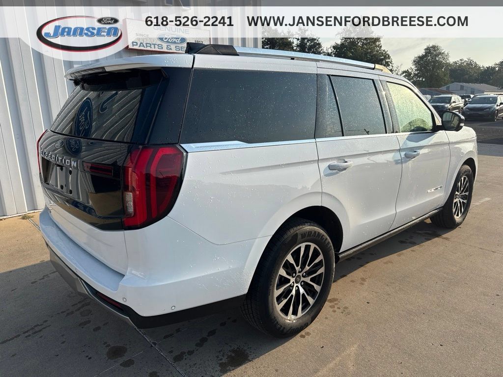 Used 2025 Ford Expedition Platinum AWD/4WD image 4