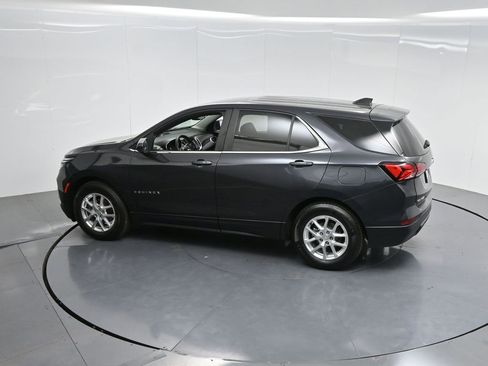 Used 2022 Chevrolet Equinox LT FWD image 36