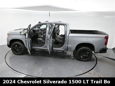 Used 2024 Chevrolet Silverado 1500 LT Trail Boss w/ Convenience Package II image 41
