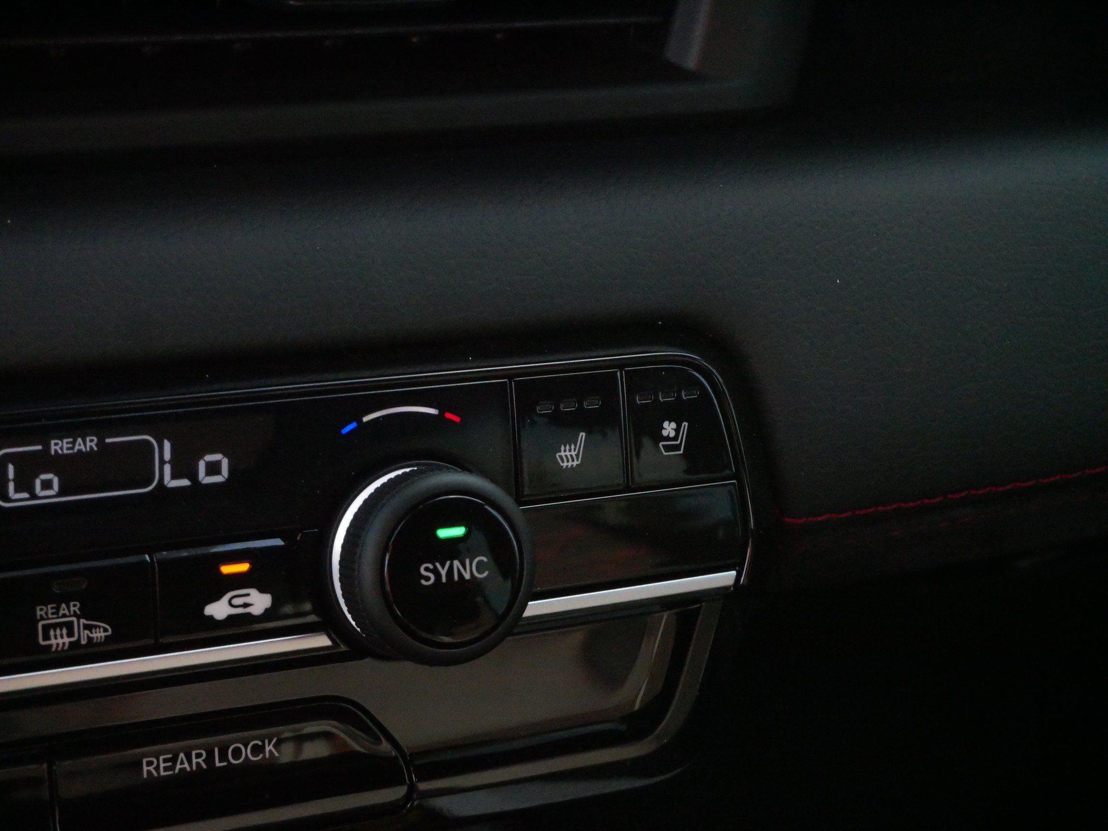 Certified 2026 Honda Pilot Black Edition image 29