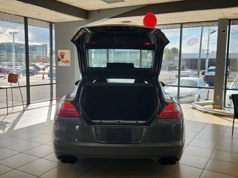 Used 2013 Porsche Panamera GTS image 17