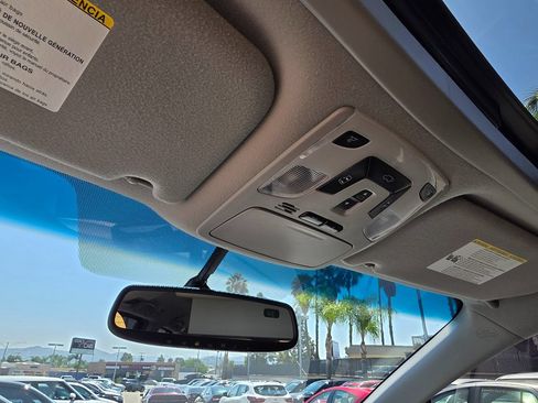 Used 2014 Toyota Sienna SE w/ SE Premium Package w/Entune FWD image 43