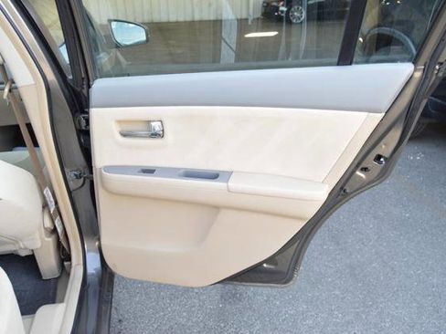 Used 2008 Nissan Sentra 2.0 S w/ Convenience Plus Pkg FWD image 46