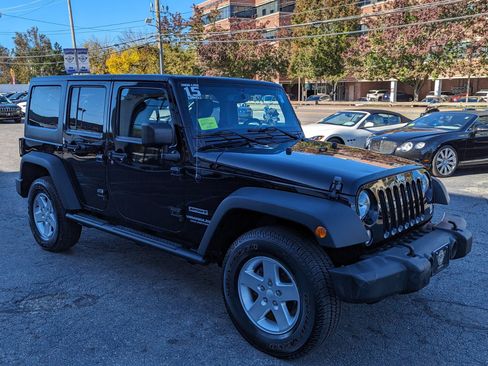Used 2015 Jeep Wrangler Unlimited Sport w/ Quick Order Package 24S image 6