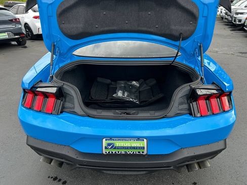 Used 2025 Ford Mustang GT RWD image 23