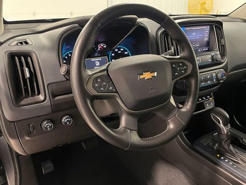 Used 2022 Chevrolet Colorado Z71 image 19