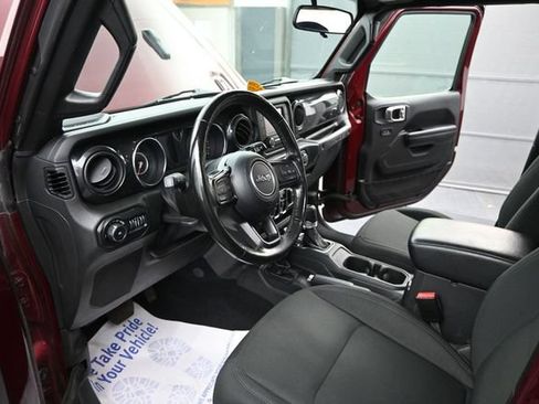 Used 2021 Jeep Wrangler Unlimited Sport AWD/4WD image 11