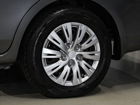 Used 2019 Nissan Versa S Plus FWD image 51