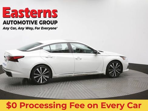 Used 2022 Nissan Altima 2.0 SR FWD image 44