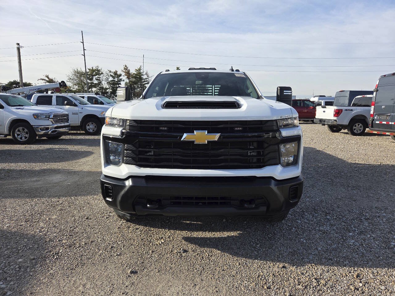 Used 2024 Chevrolet Silverado 3500 W/T w/ Snow Plow Prep Package AWD/4WD image 4