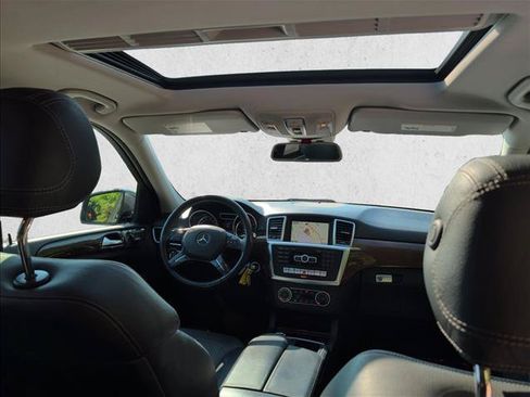 Used 2015 Mercedes-Benz ML 250 BlueTEC 4MATIC image 24