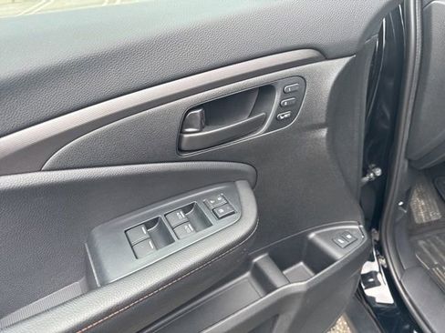 Certified 2023 Honda Passport TrailSport image 24