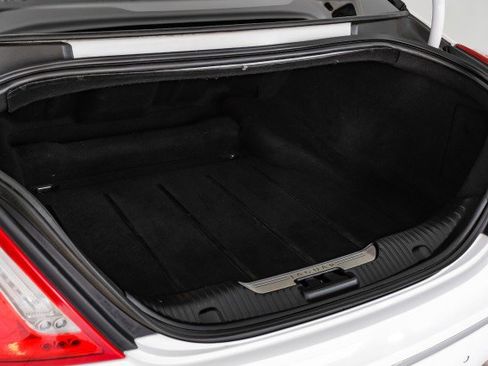 Used 2012 Jaguar XJ L image 53