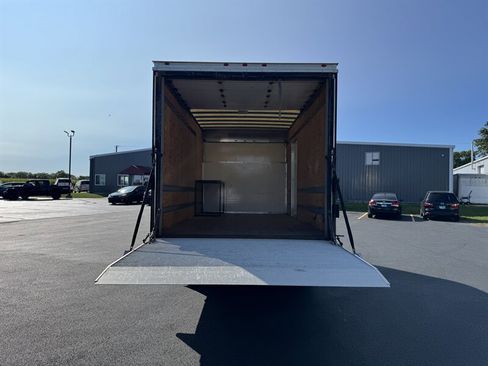 Used 2021 Ford E-450 and Econoline 450 Super Duty w/ Power Windows & Locks Group image 11