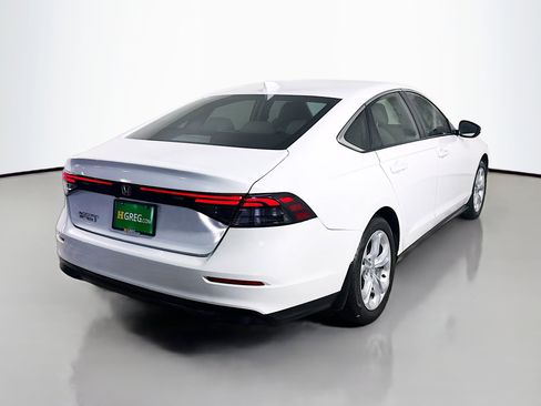 Used 2023 Honda Accord LX image 10