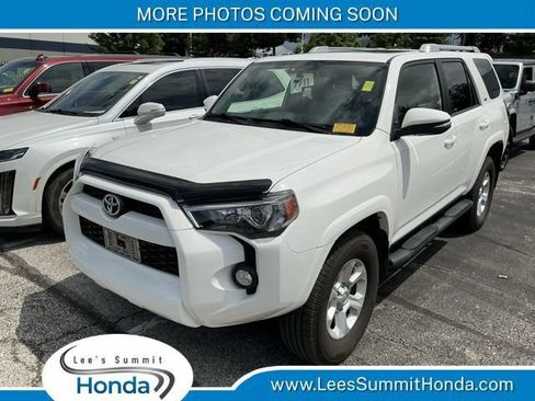 Used 2017 Toyota 4Runner SR5 Premium AWD/4WD image 1