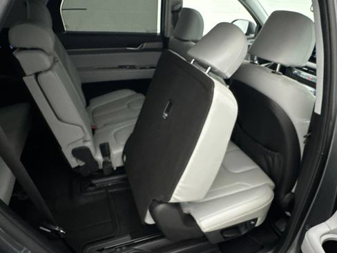 Used 2022 Hyundai Palisade SEL w/ 8P Bench Seat Package AWD/4WD image 53