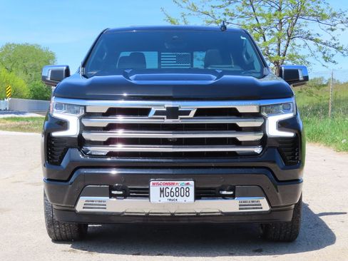Certified 2023 Chevrolet Silverado 1500 High Country w/ High Country Premium Package AWD/4WD image 4