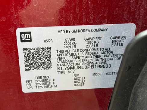 Certified 2023 Chevrolet TrailBlazer RS w/ Sun and Liftgate Package AWD/4WD image 12
