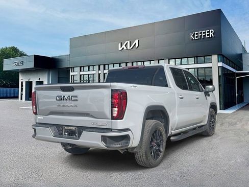 Used 2024 GMC Sierra 1500 Elevation AWD/4WD image 8