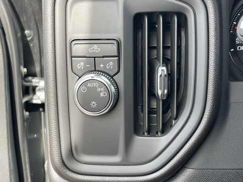 Used 2025 GMC Sierra 1500 Pro w/ Pro Value Package image 18