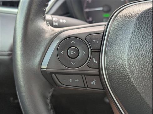 Used 2025 Toyota Corolla Cross AWD Hybrid image 15
