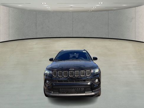 New 2026 Jeep Compass Latitude AWD/4WD image 2