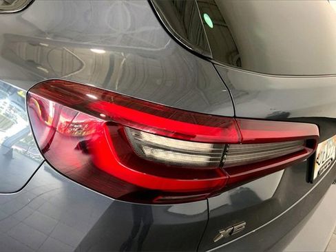 Used 2021 BMW X5 M50i w/ Executive Package image 28