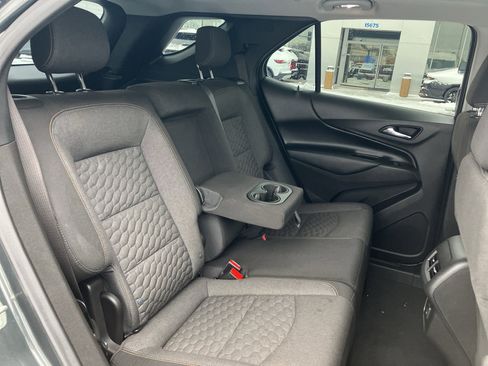 Used 2019 Chevrolet Equinox LT w/ Sun & Navigation Package image 36