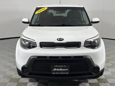 Used 2016 Kia Soul image 11
