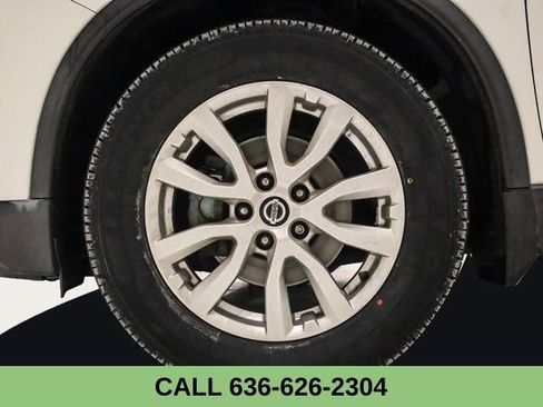 Used 2019 Nissan Rogue S w/ Special Edition Package image 9