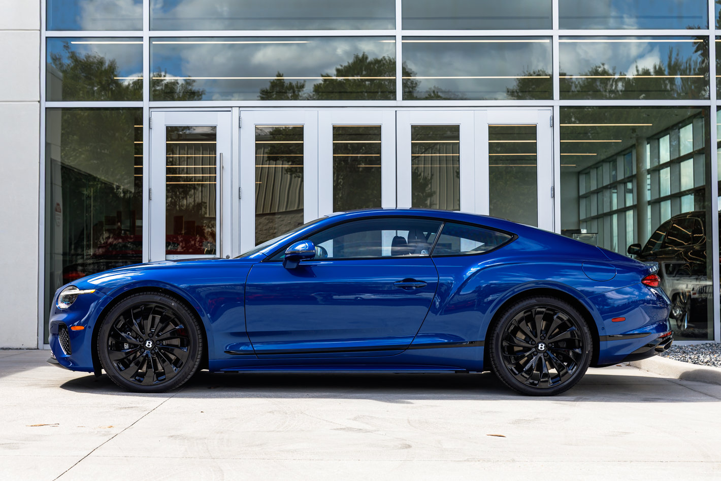 Used 2026 Bentley Continental GT AWD/4WD image 11