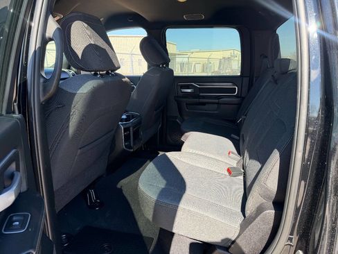 Used 2022 RAM 5500 Tradesman w/ Chrome Appearance Group image 19