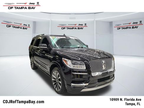 Used 2021 Lincoln Navigator Reserve AWD/4WD image 1