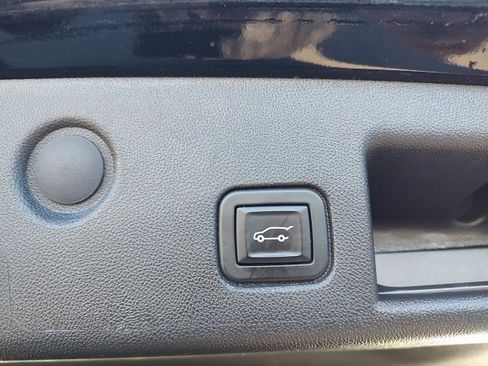 Used 2024 Chevrolet Equinox LT image 10