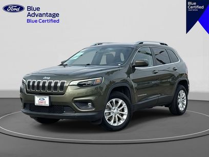 Used 2019 Jeep Cherokee Latitude w/ Popular Appearance Group
