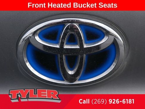 Used 2024 Toyota Sienna XLE FWD image 14
