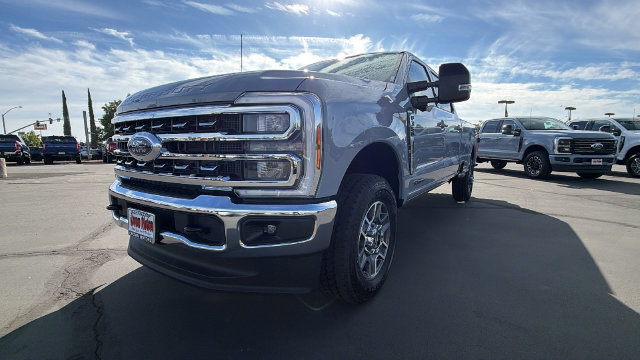New 2026 Ford F350 Lariat w/ FX4 Off-Road Package AWD/4WD image 9