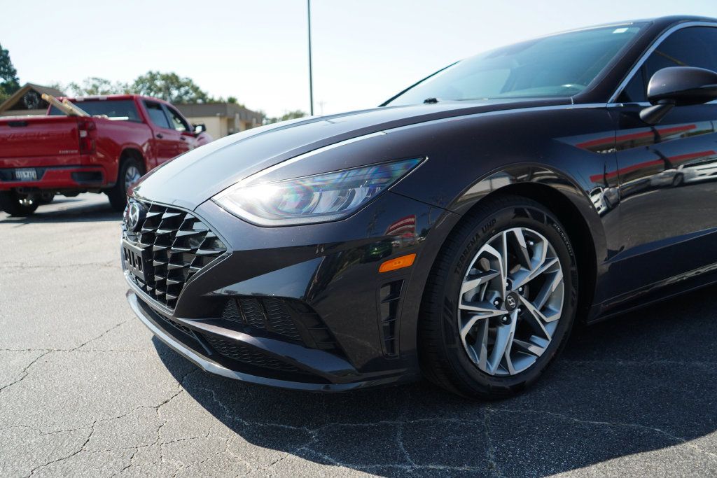 Used 2023 Hyundai Sonata SEL w/ Convenience Package FWD image 18