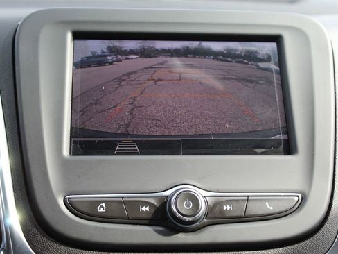 Used 2023 Chevrolet Equinox LT image 14