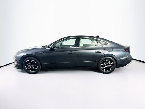 Used 2025 Hyundai Sonata SEL FWD image 4