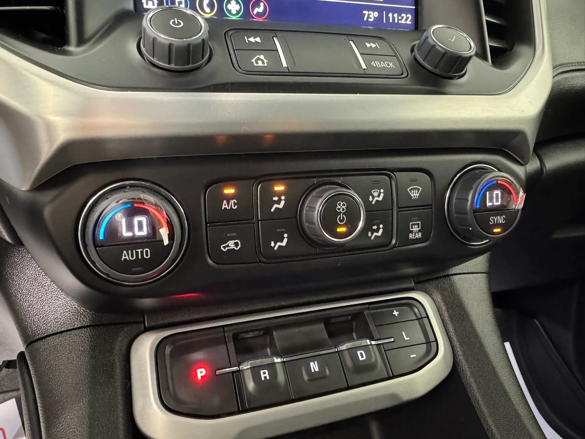 Used 2023 GMC Acadia SLE w/ Driver Convenience Package AWD/4WD image 21