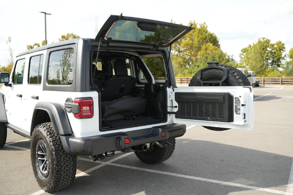 New 2027 Jeep Wrangler Unlimited Rubicon 392 AWD/4WD image 15
