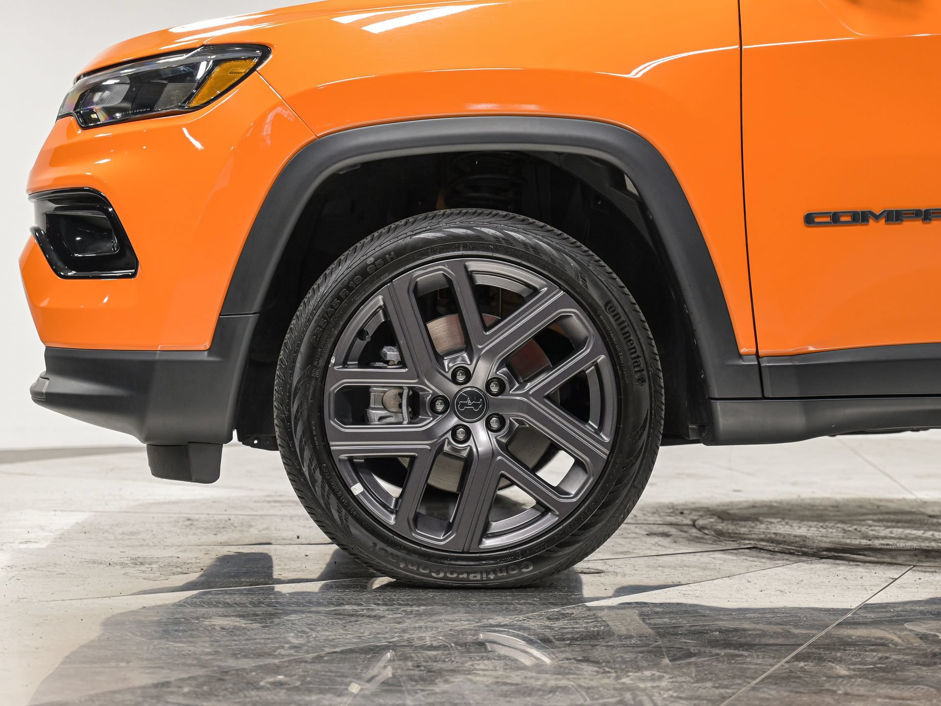 Used 2026 Jeep Compass Limited AWD/4WD image 3