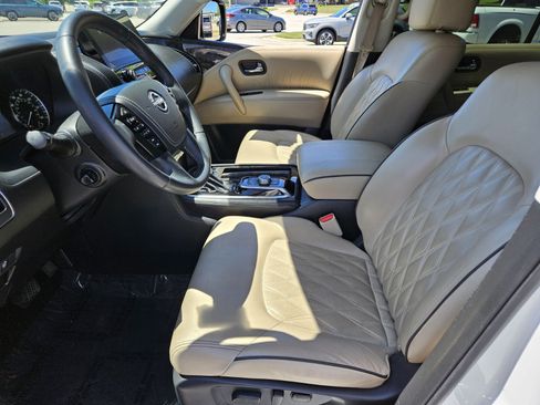Used 2023 Nissan Armada Platinum w/ Captain's Chairs Package AWD/4WD image 7
