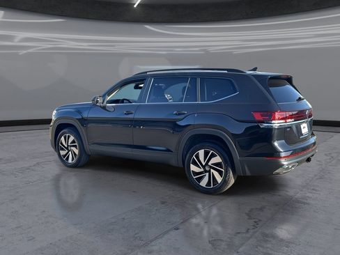 New 2026 Volkswagen Atlas SE FWD image 4