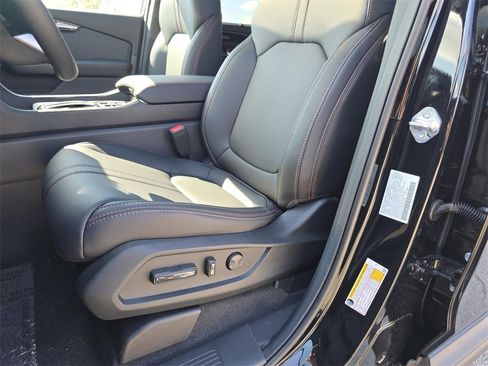 New 2025 Honda Pilot TrailSport image 27